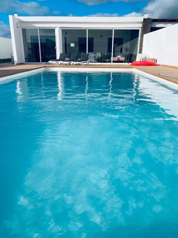 Villa Baroli Amplia Piscina Privada Climatizada Playa Blanca  Zewnętrze zdjęcie